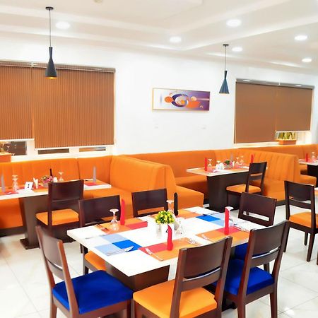 Proxima Centauri Hotel Port Harcourt Exteriör bild