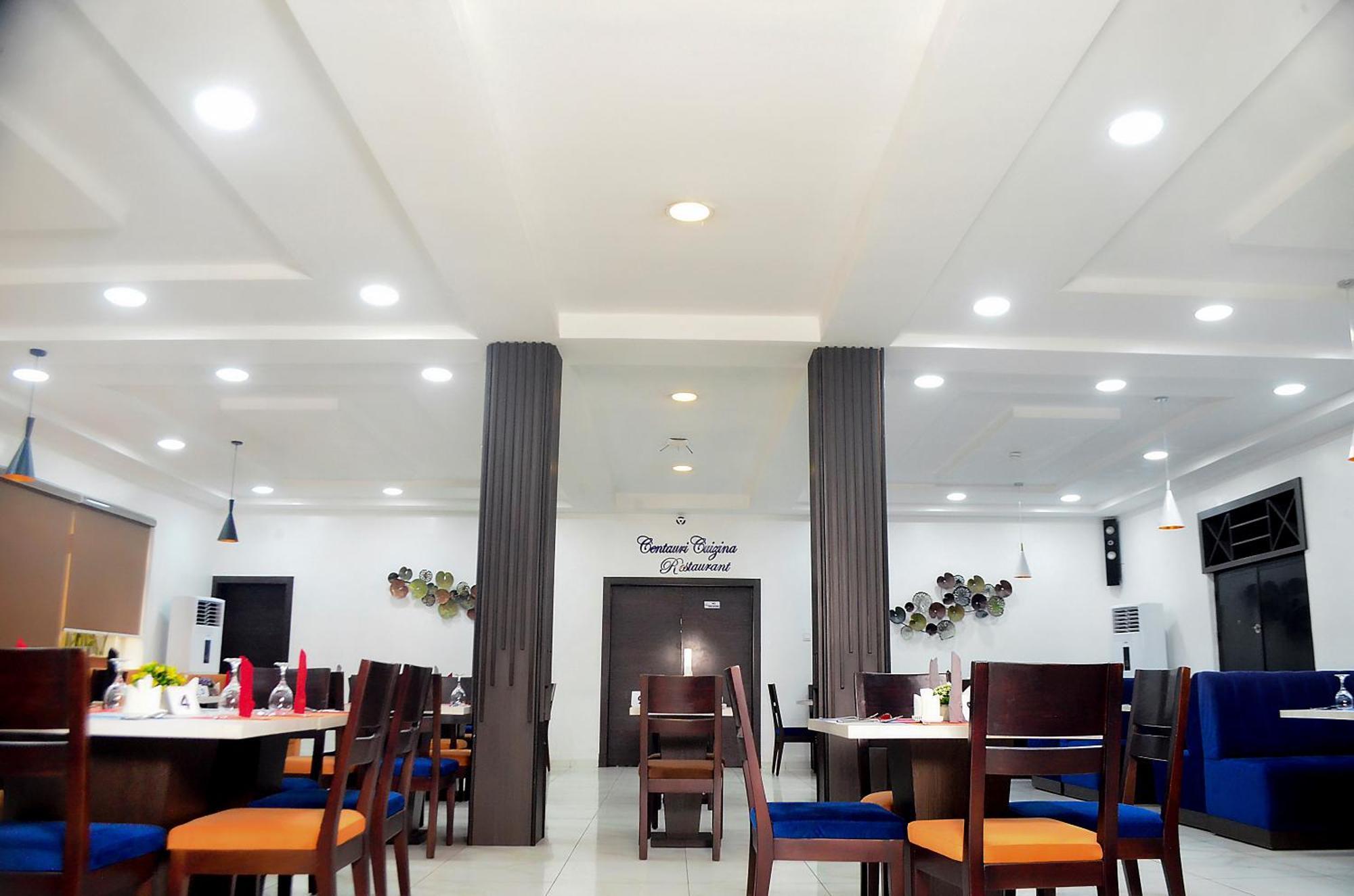 Proxima Centauri Hotel Port Harcourt Exteriör bild